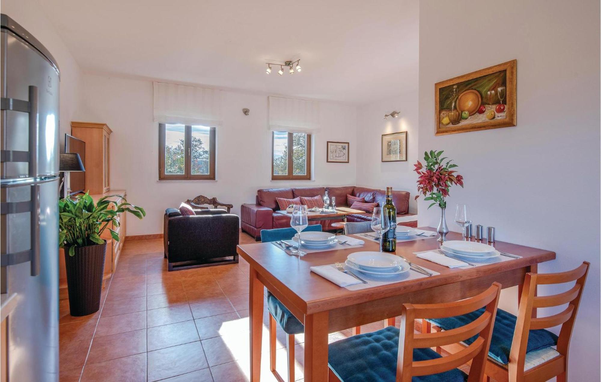 Beautiful Home In Bale With Kitchen Esterno foto