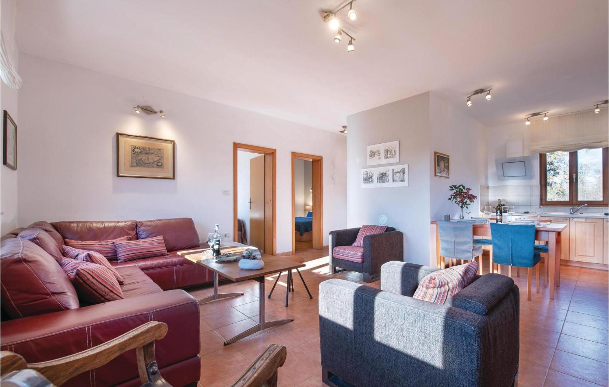 Beautiful Home In Bale With Kitchen Esterno foto